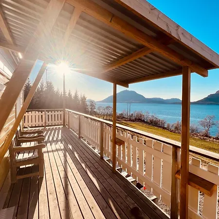 Awesome Fishing, Boating And Nature Experience At Fiskesenter Birkeland Rekdal Exterior photo