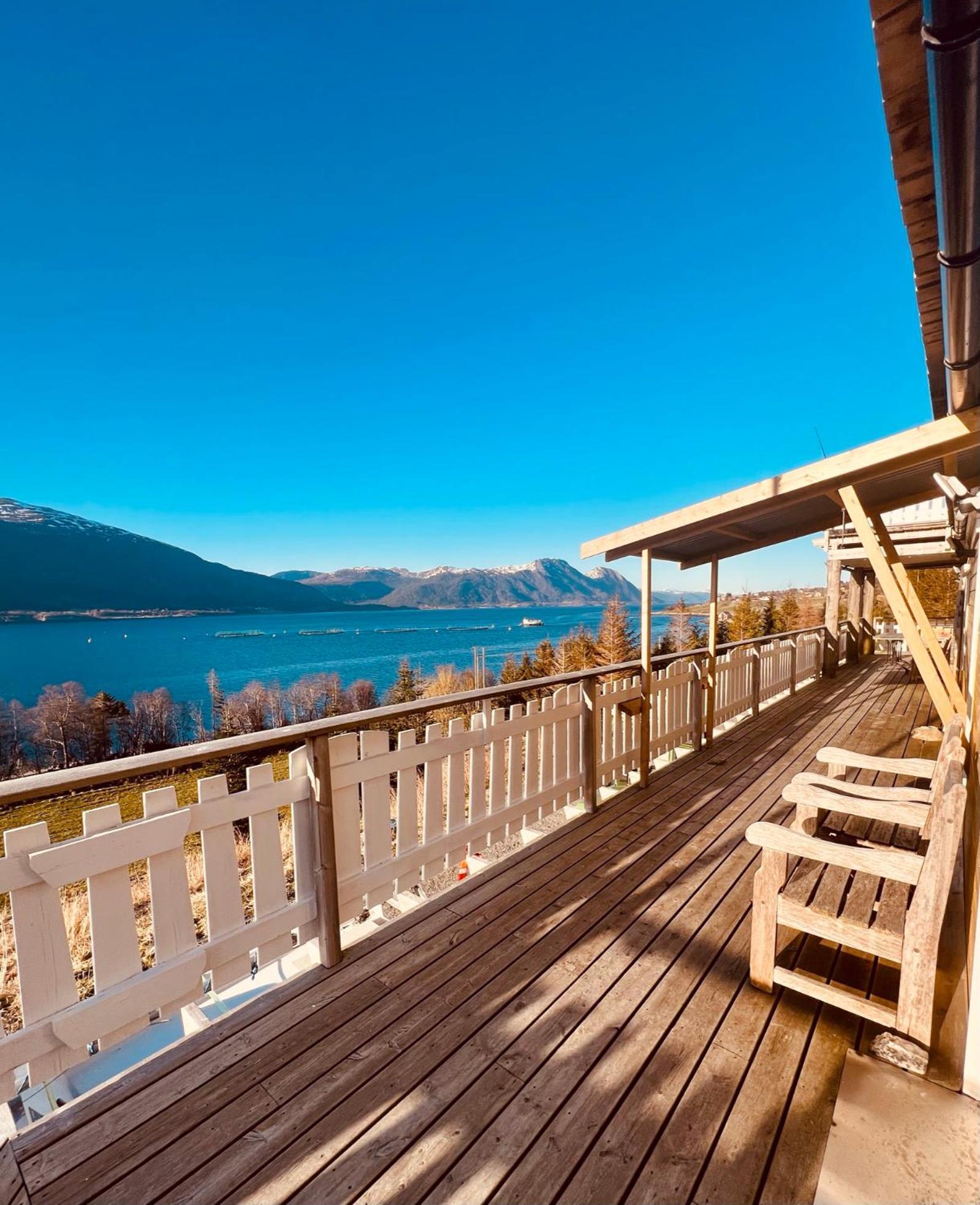 Awesome Fishing, Boating And Nature Experience At Fiskesenter Birkeland Apartment *